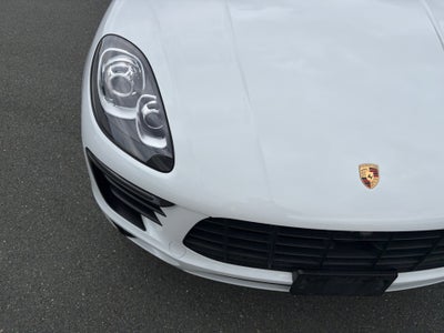 2018 Porsche Macan S