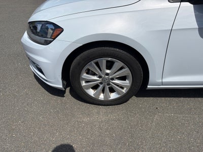 2021 Volkswagen Golf 1.4T TSI
