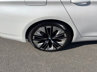 2022 BMW 540 i