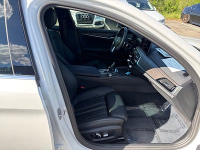 2022 BMW 540 i