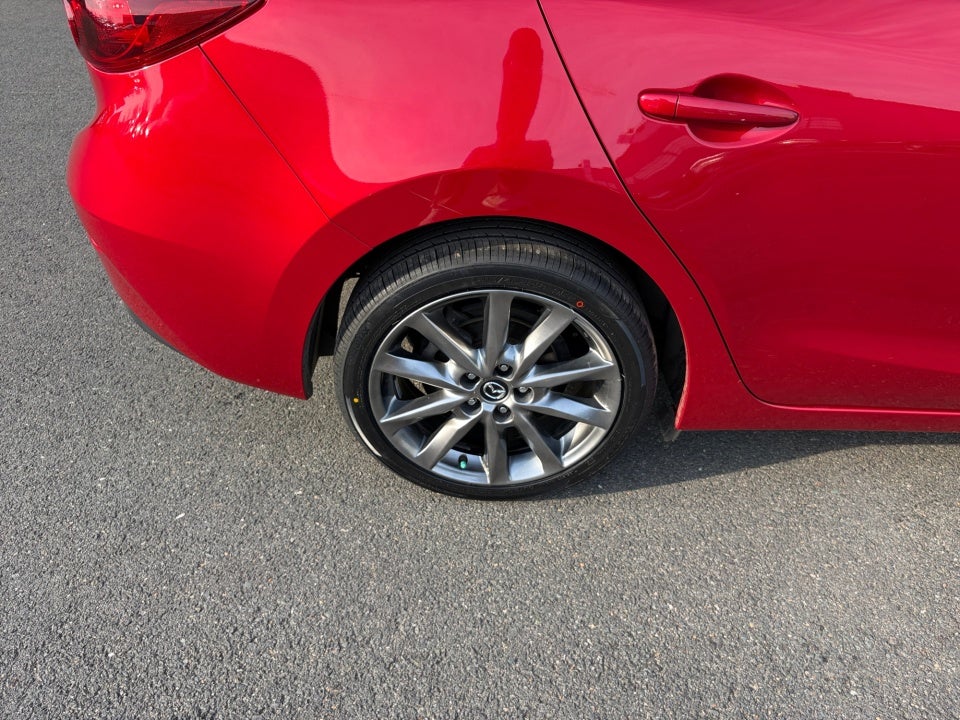 2018 Mazda Mazda3 Touring