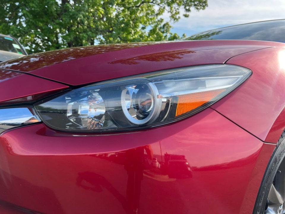2018 Mazda Mazda3 Touring