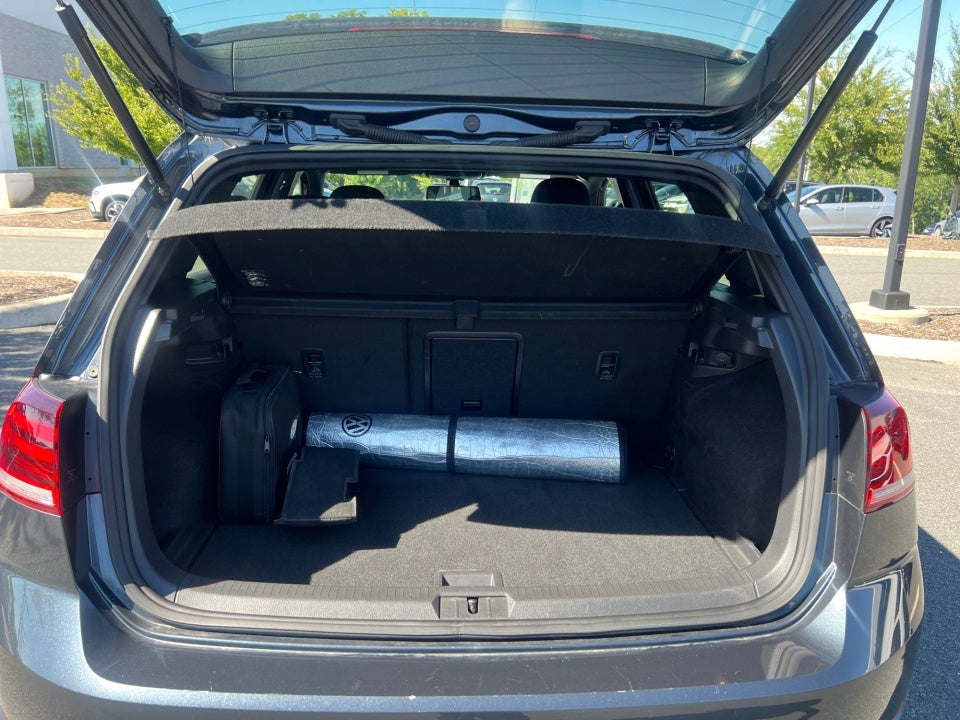 2018 Volkswagen Golf GTI S