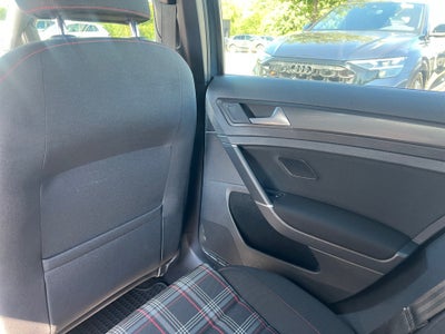 2018 Volkswagen Golf GTI S