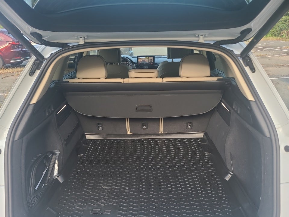 2024 Audi Q5 S line Prestige