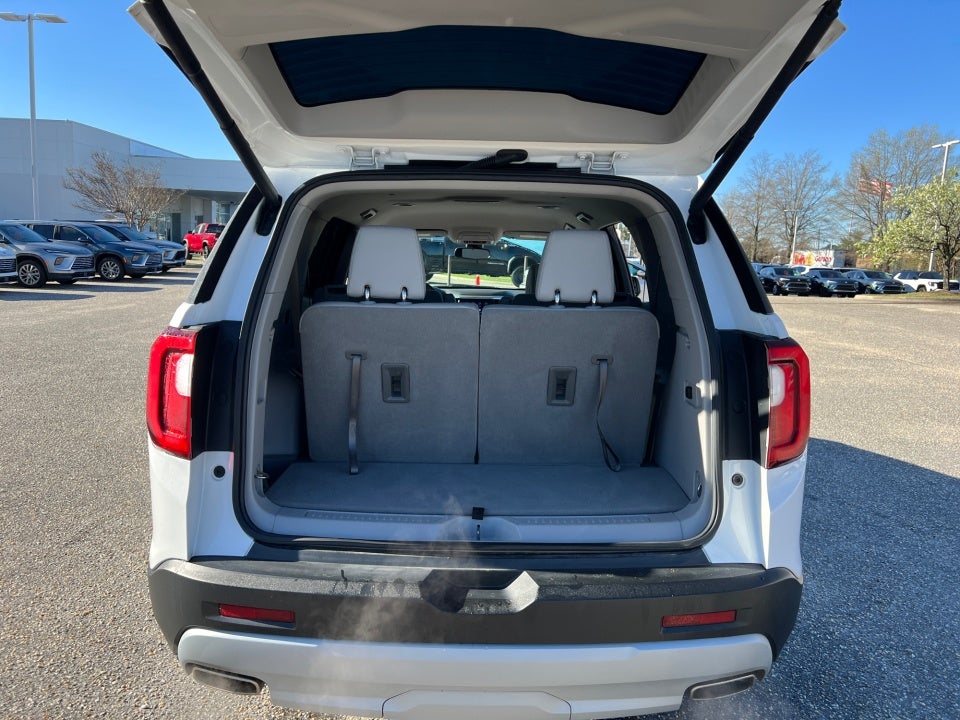 2023 GMC Acadia AWD SLT
