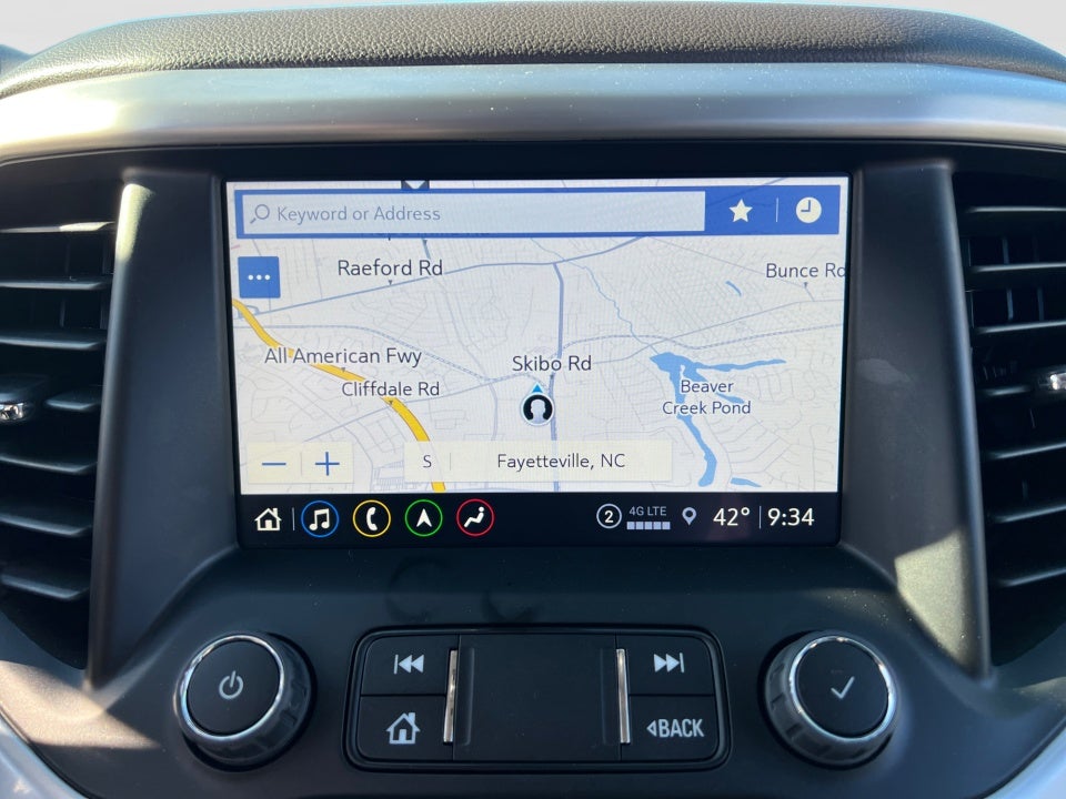 2023 GMC Acadia AWD SLT