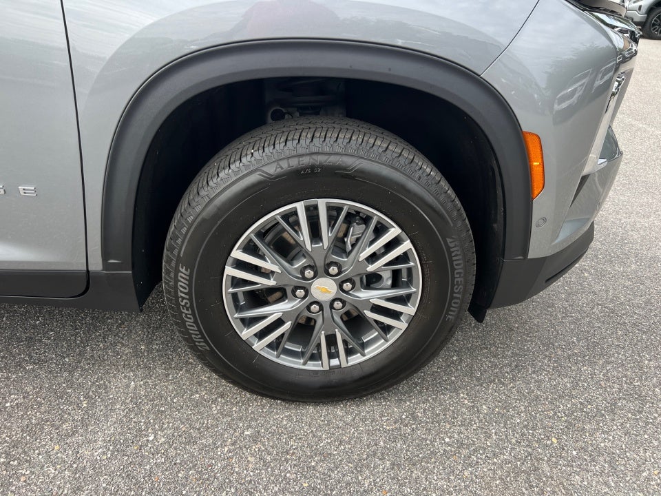 2025 Chevrolet Traverse FWD LT