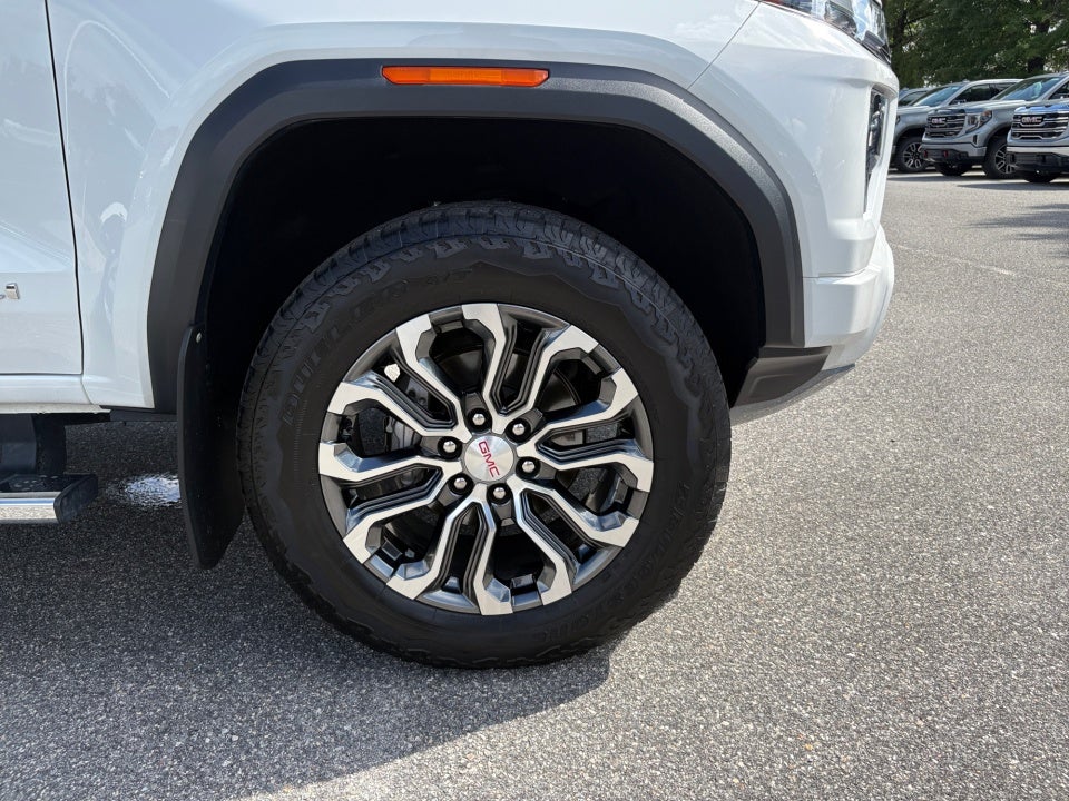 2024 GMC Canyon 4WD Denali