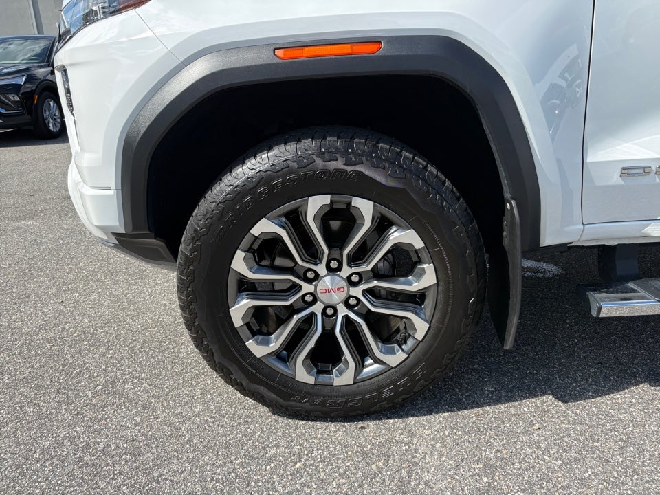 2024 GMC Canyon 4WD Denali