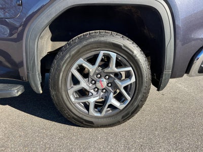 2022 GMC Sierra 1500 4WD Crew Cab Short Box SLT