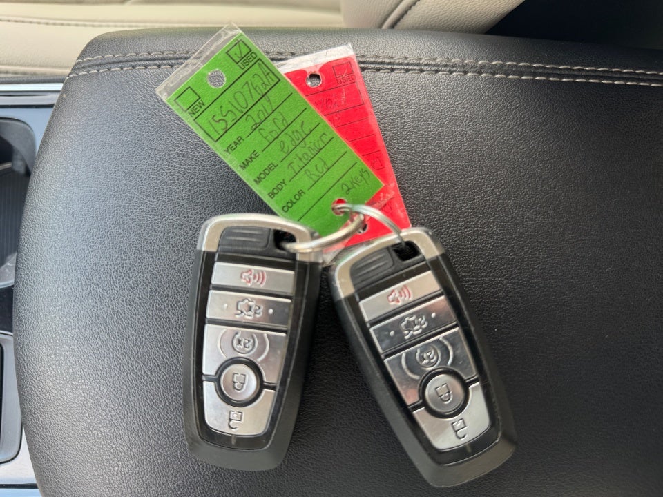 2019 Ford Edge Titanium