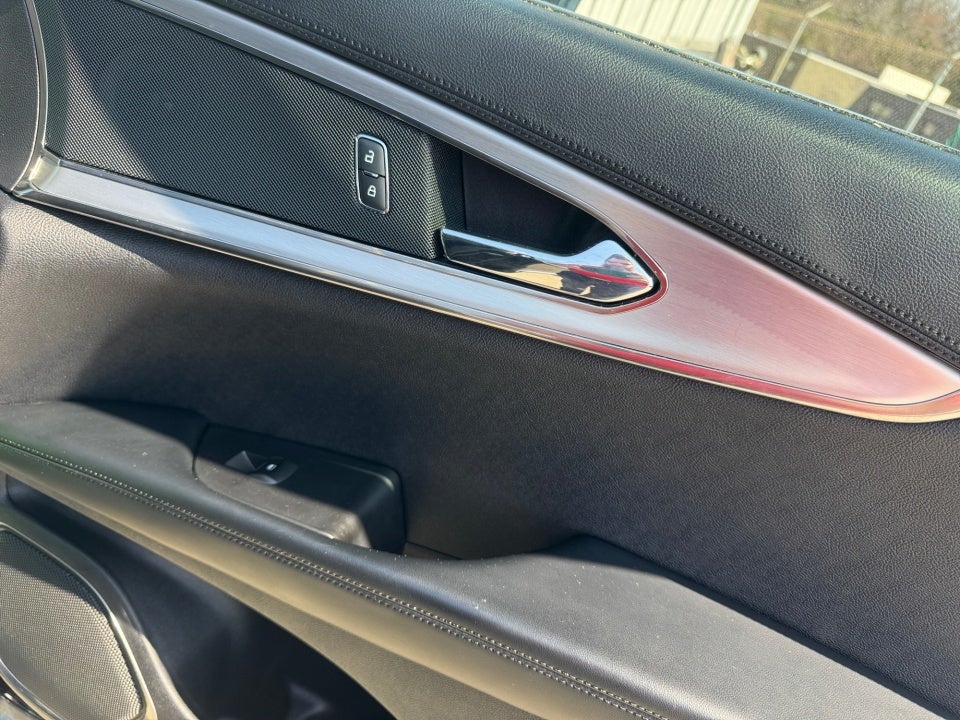 2020 Lincoln Nautilus Standard