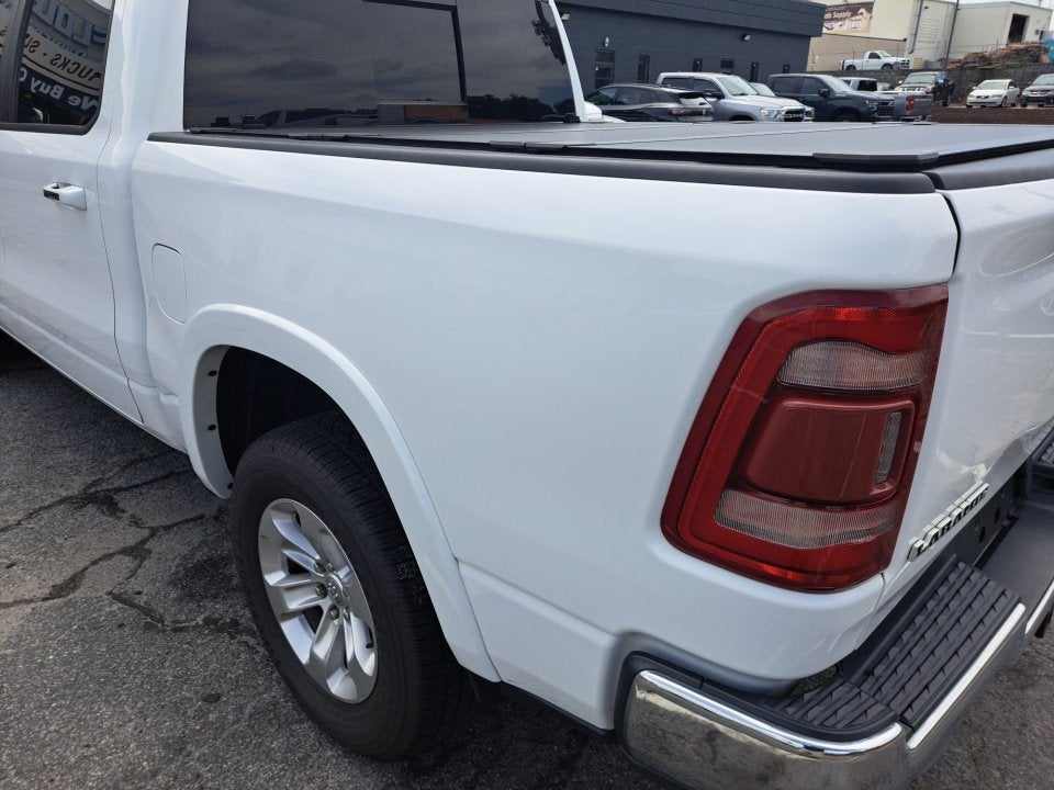 2020 RAM 1500 Laramie Crew Cab 4x4 5'7" Box