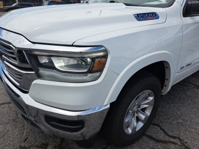 2020 RAM 1500 Laramie Crew Cab 4x4 5'7" Box
