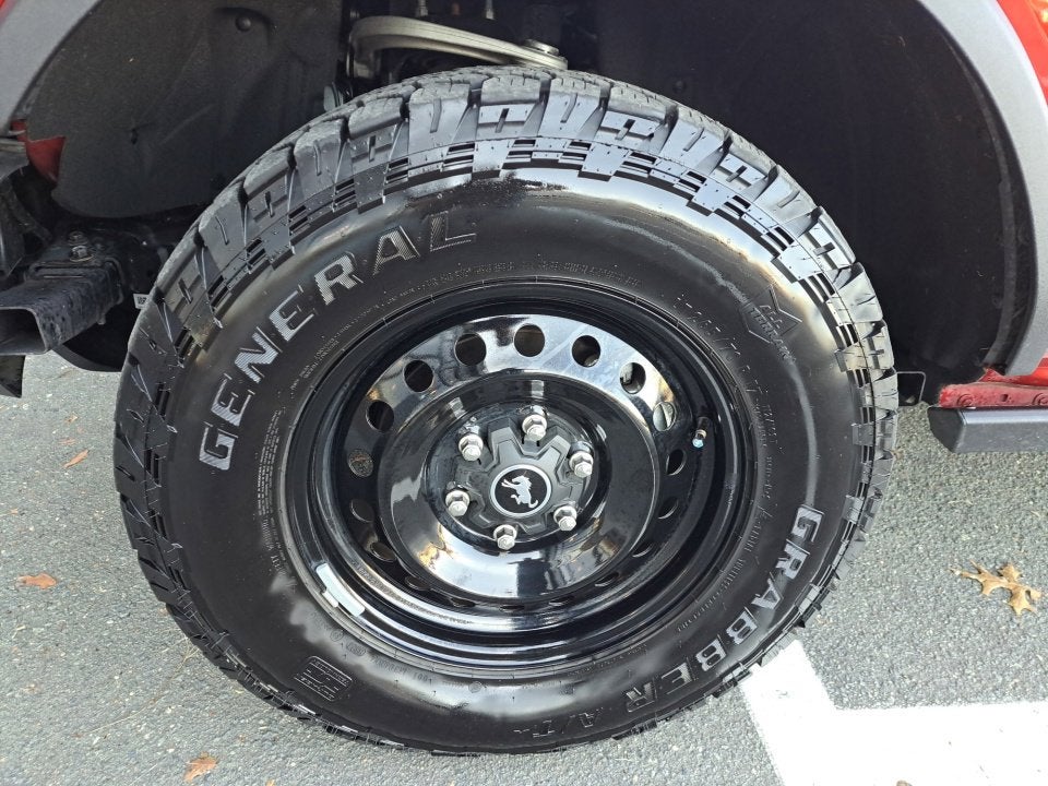 2023 Ford Bronco Base