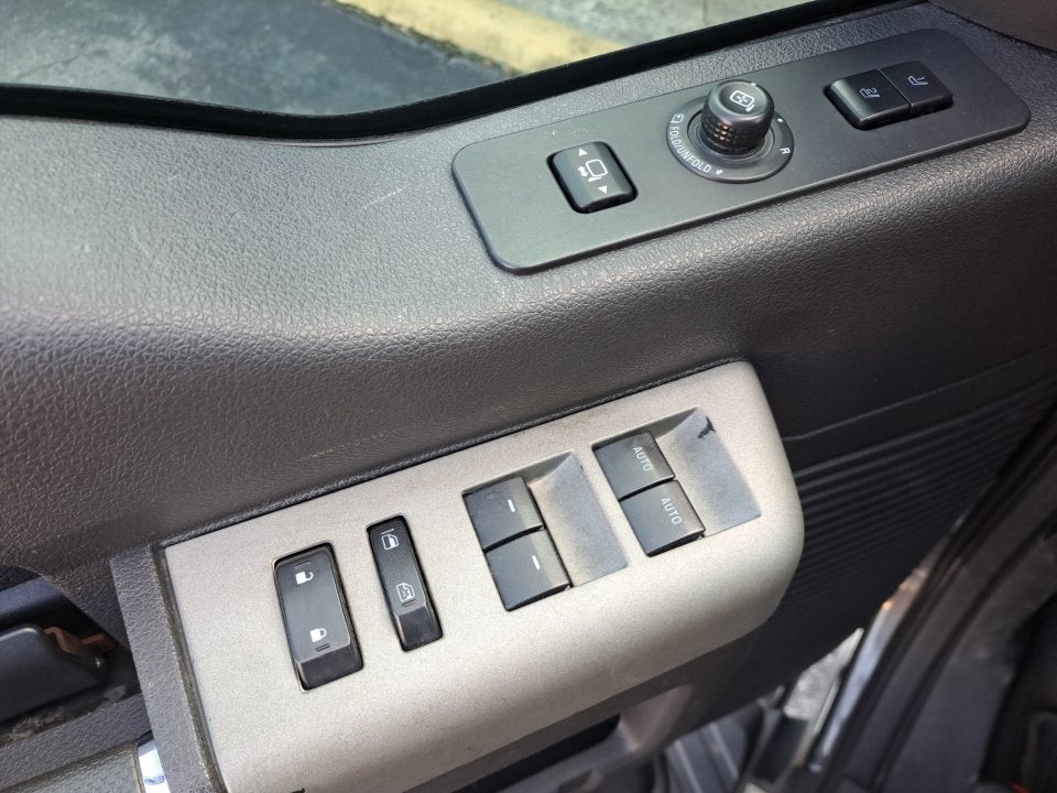 2015 Ford Super Duty F-350 SRW Platinum