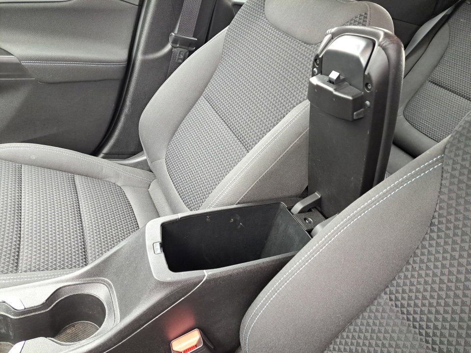 2023 Chevrolet Bolt EUV LT