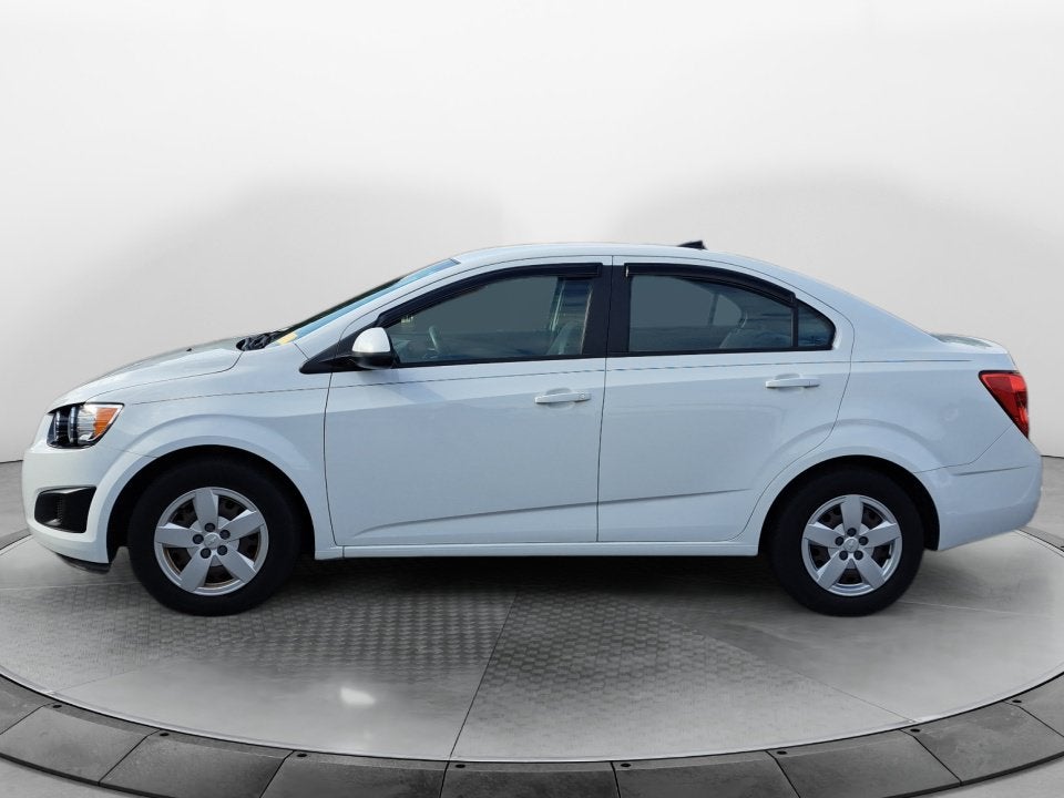 2013 Chevrolet Sonic LS