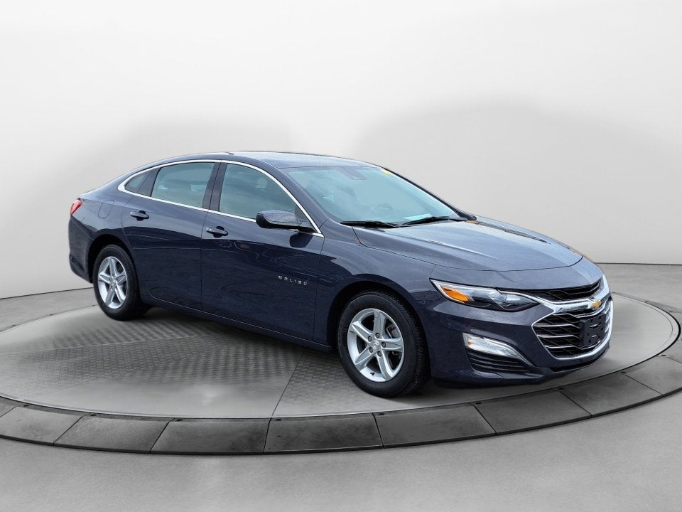 2025 Chevrolet Malibu LS