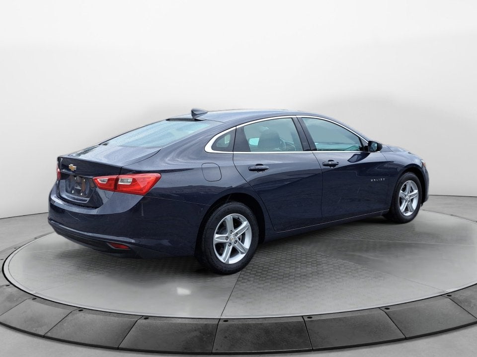 2025 Chevrolet Malibu LS