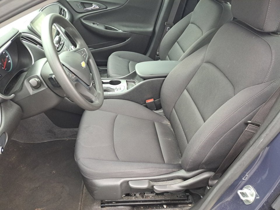 2025 Chevrolet Malibu LS