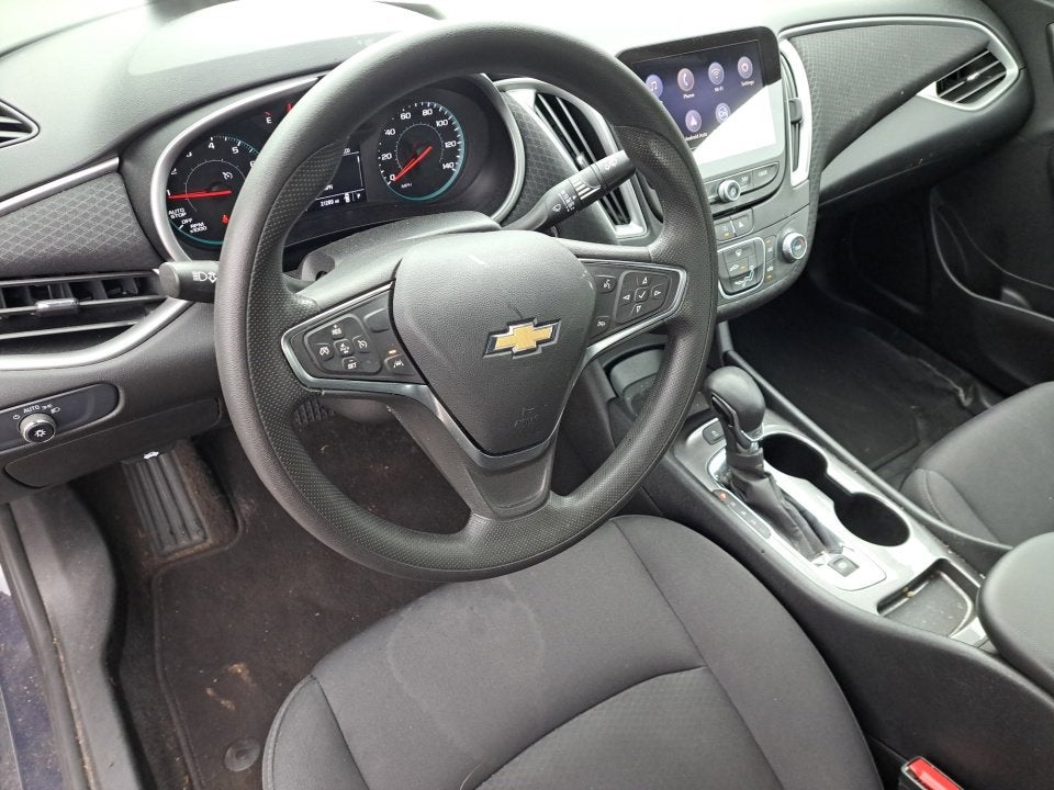 2025 Chevrolet Malibu LS