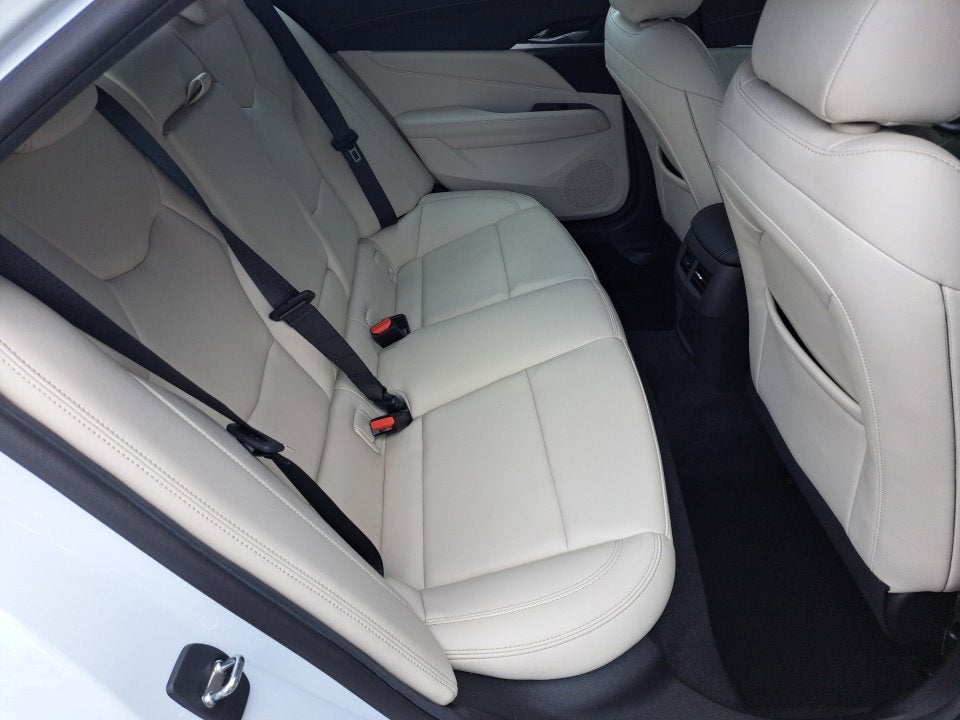 2023 Cadillac CT4 Luxury