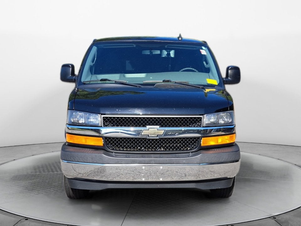 2017 Chevrolet Express Passenger 3500 LT