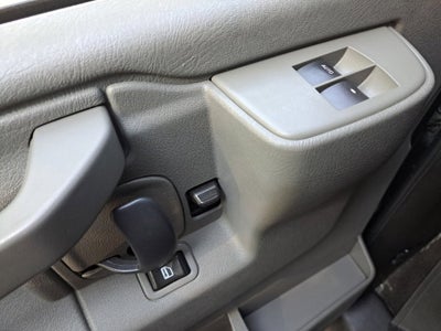 2017 Chevrolet Express Passenger 3500 LT