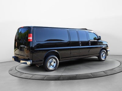 2017 Chevrolet Express Passenger 3500 LT
