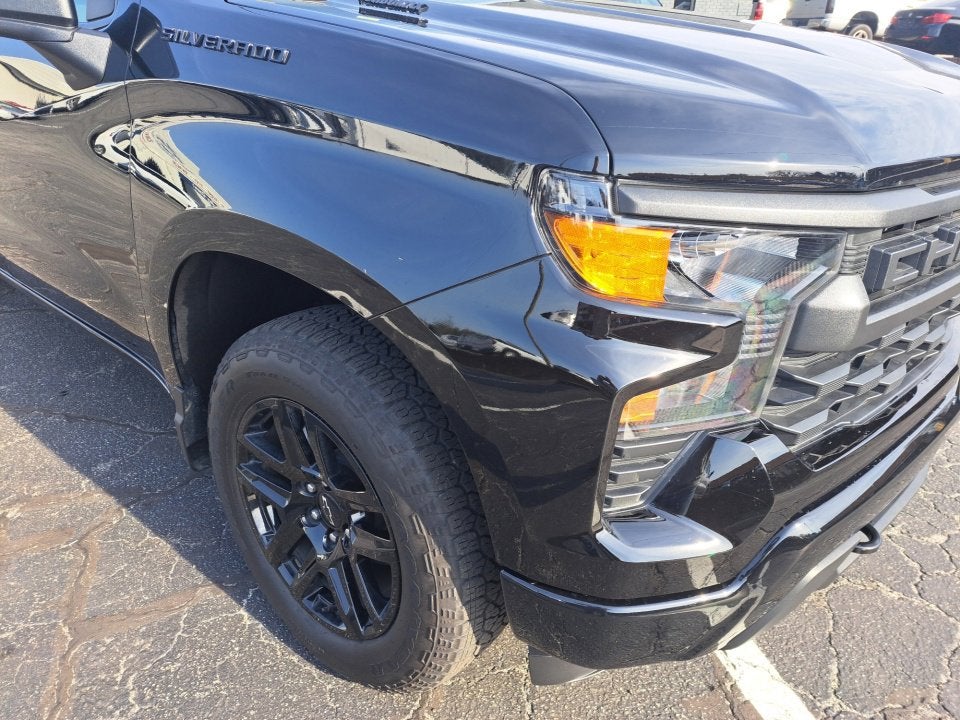 2025 Chevrolet Silverado 1500 Custom