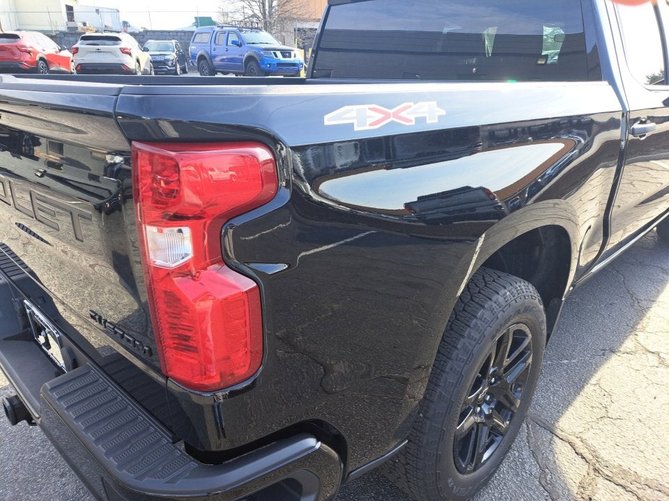 2025 Chevrolet Silverado 1500 Custom