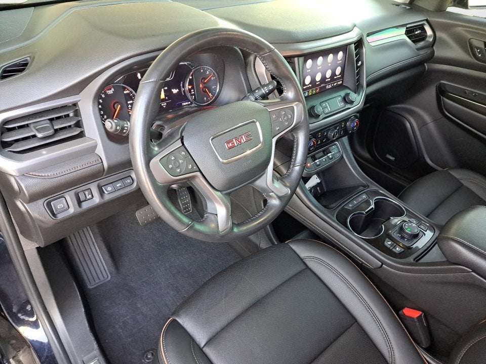 2022 GMC Acadia AT4