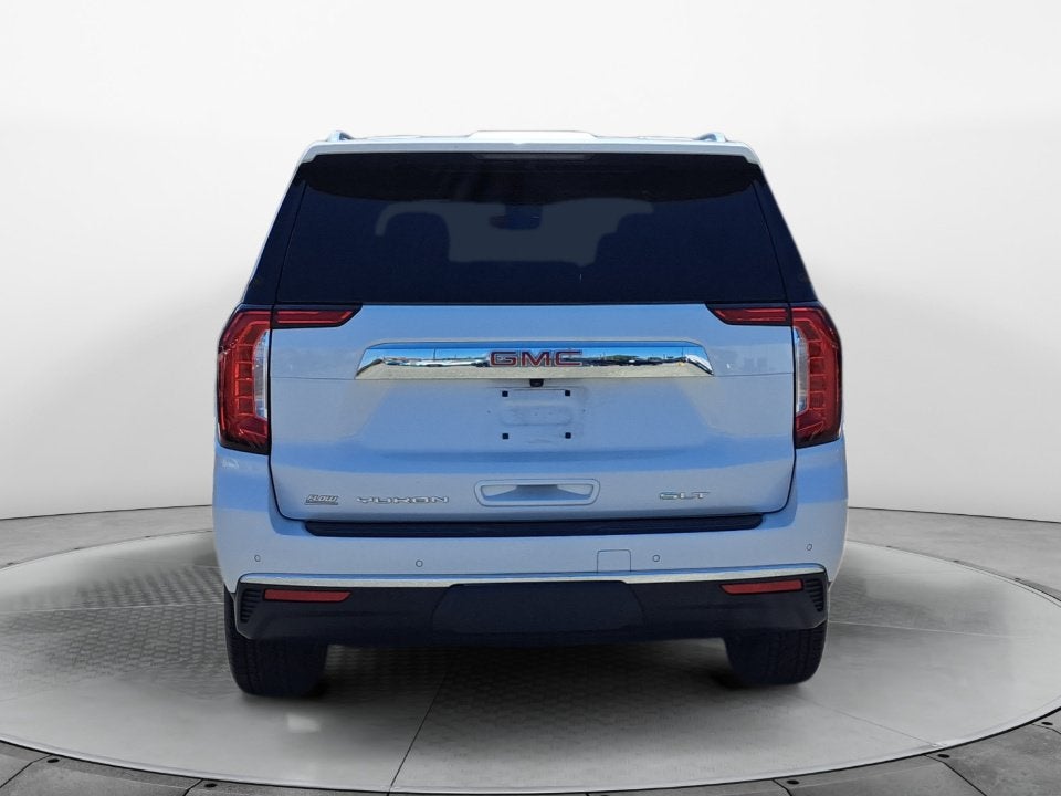 2022 GMC Yukon SLT
