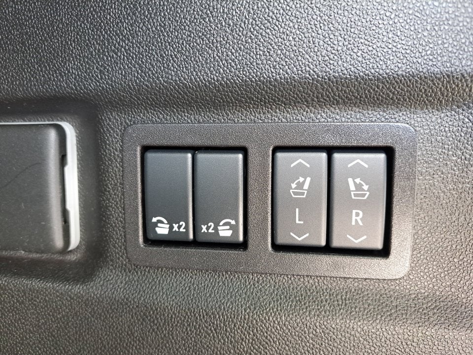 2025 GMC Yukon XL AT4 Ultimate