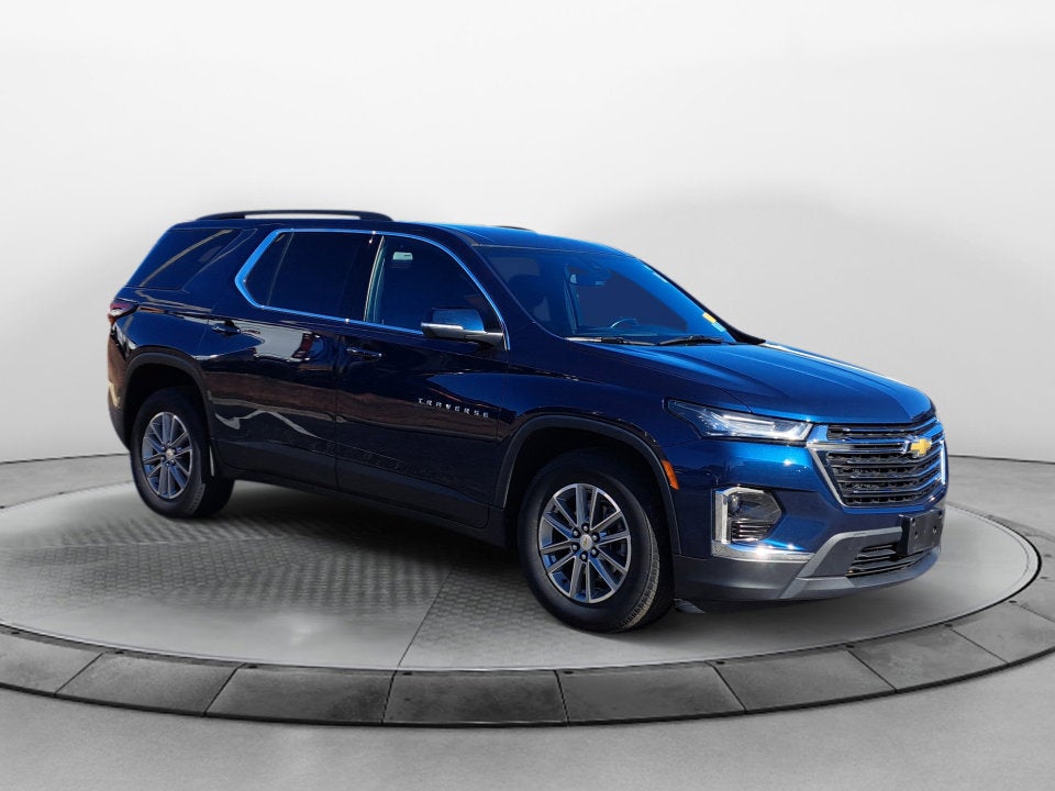 2022 Chevrolet Traverse LT Cloth