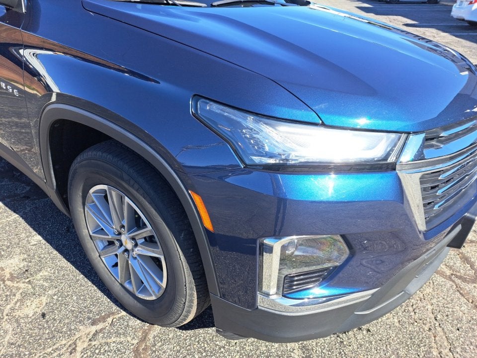 2022 Chevrolet Traverse LT Cloth