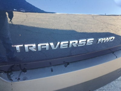 2022 Chevrolet Traverse LT Cloth