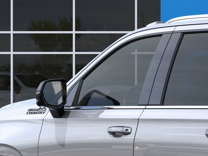 2027 Chevrolet Suburban High Country - Photo 12
