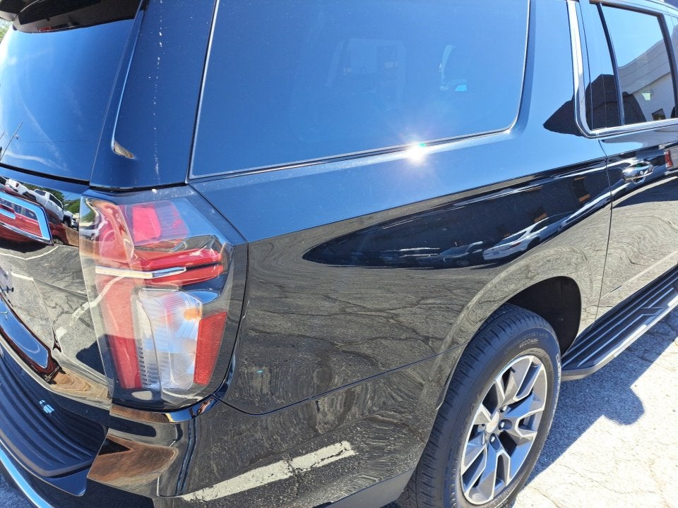 2022 Chevrolet Suburban LT