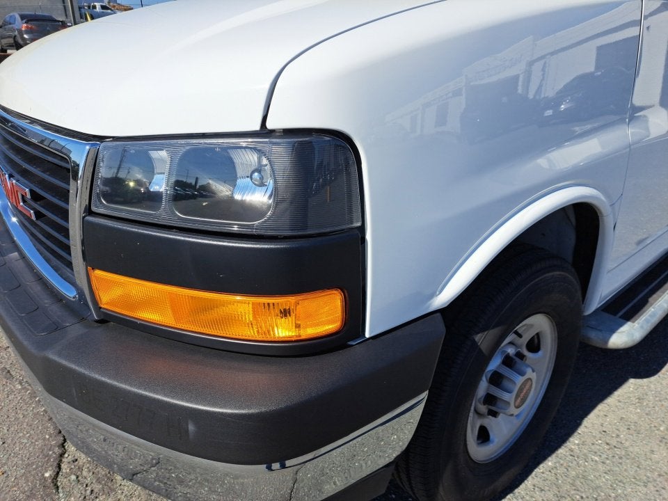 2025 GMC Savana Cargo Work Van