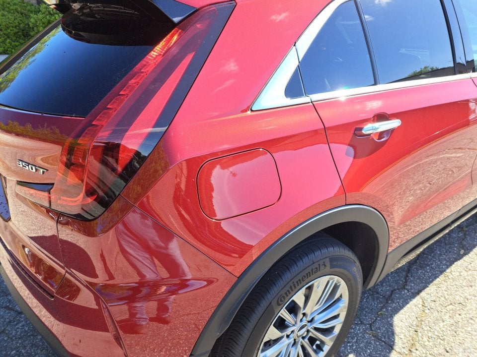 2025 Cadillac XT4 Premium Luxury