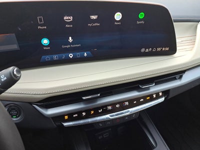 2025 Cadillac XT4 Premium Luxury