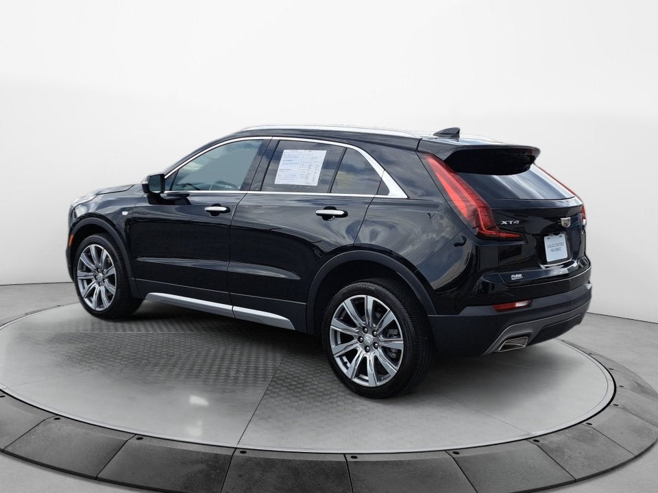 2023 Cadillac XT4 Premium Luxury