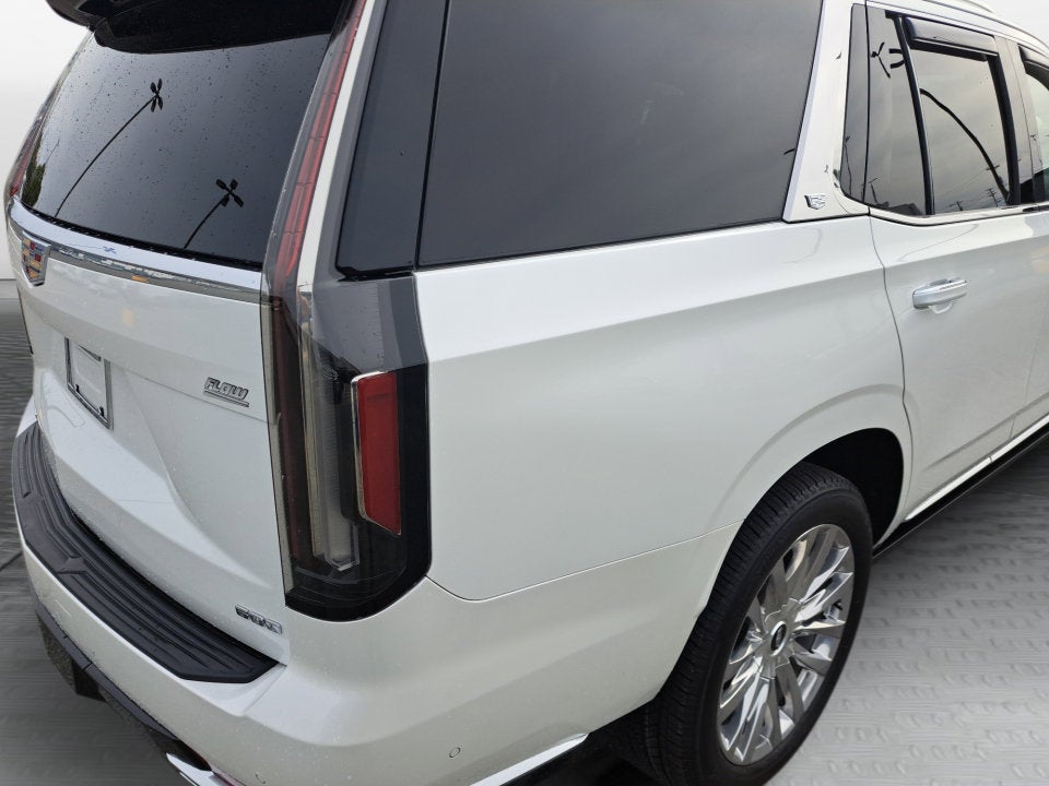 2022 Cadillac Escalade Premium Luxury