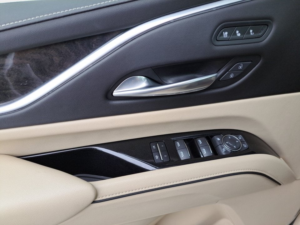 2022 Cadillac Escalade Premium Luxury