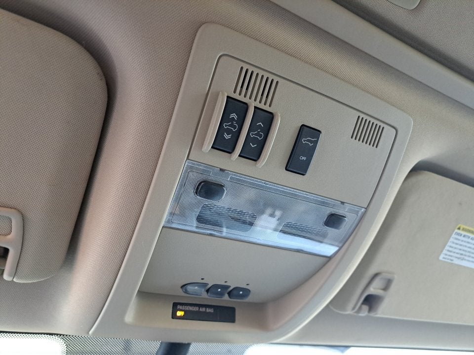 2010 Cadillac Escalade Luxury