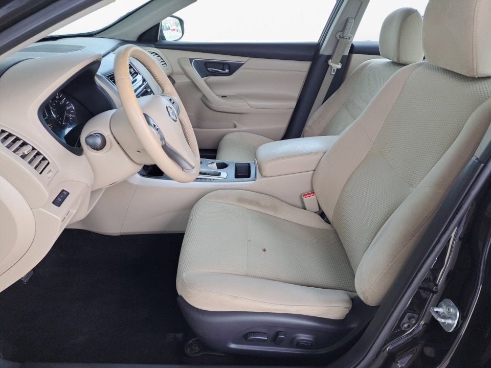 2015 Nissan Altima 2.5 SV