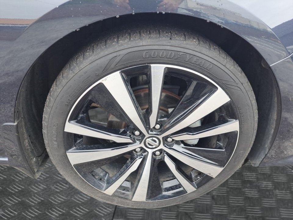 2020 Nissan Altima 2.5 Platinum